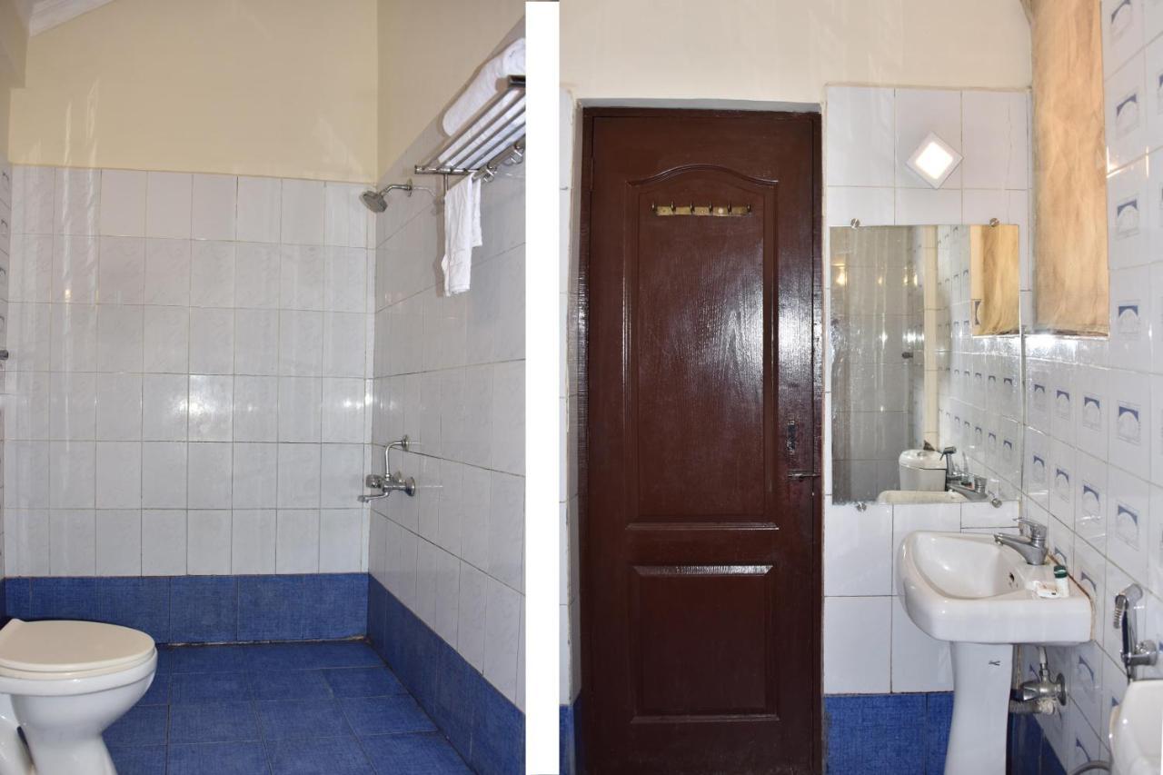 Oyo 9522 Hotel Villa Fatima Comforts Бага Экстерьер фото