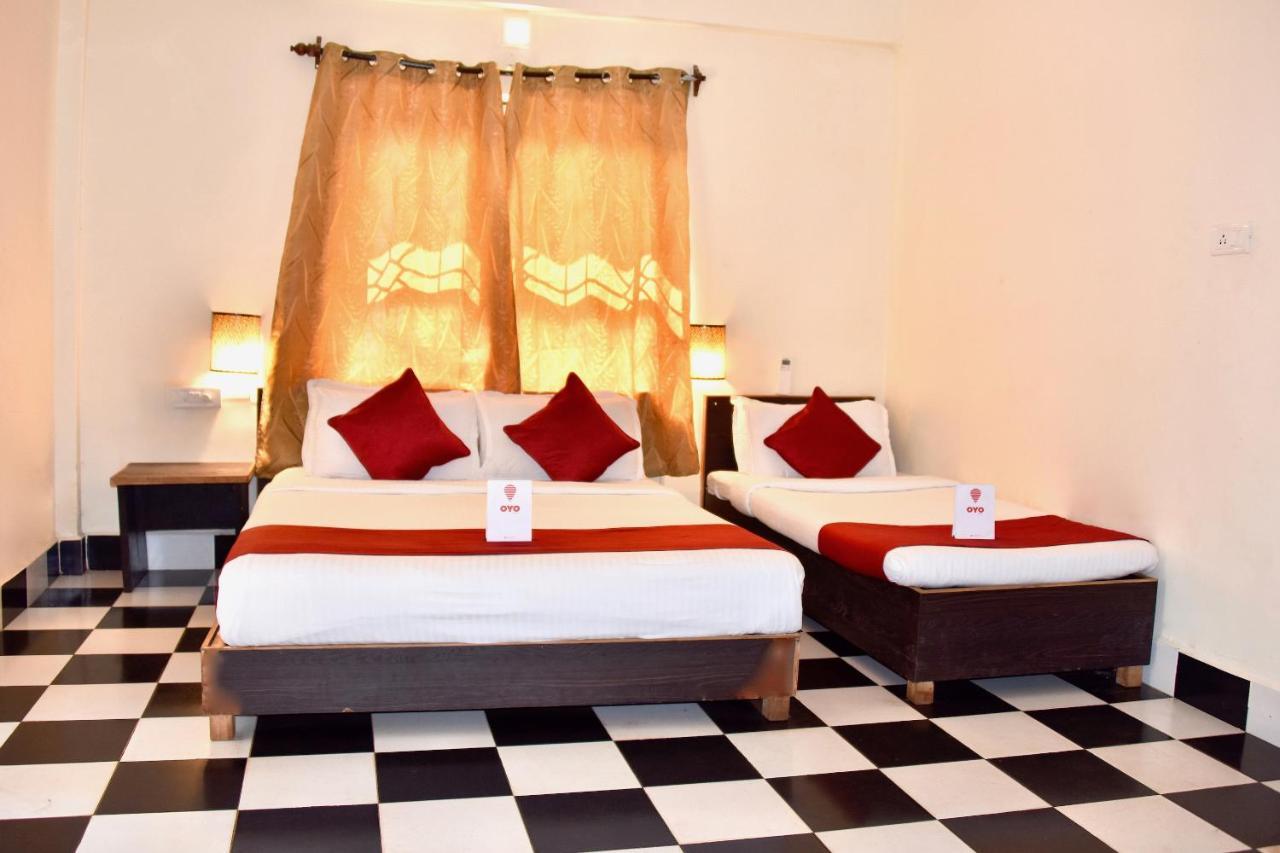 Oyo 9522 Hotel Villa Fatima Comforts Бага Экстерьер фото