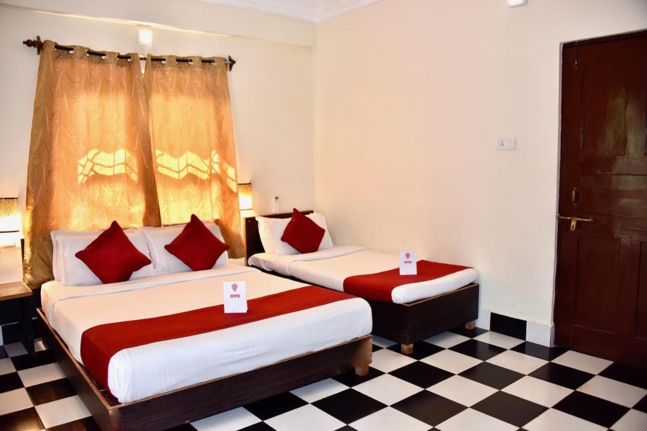 Oyo 9522 Hotel Villa Fatima Comforts Бага Экстерьер фото